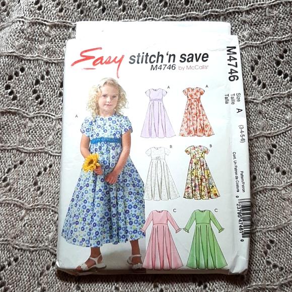 Girl's Dresses | Sewing Pattern - Picture 1 of 5
